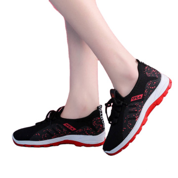 Calzado deportivo de calzado de moda femenina de moda más zapatos de carrera de tela de tela para mujeres